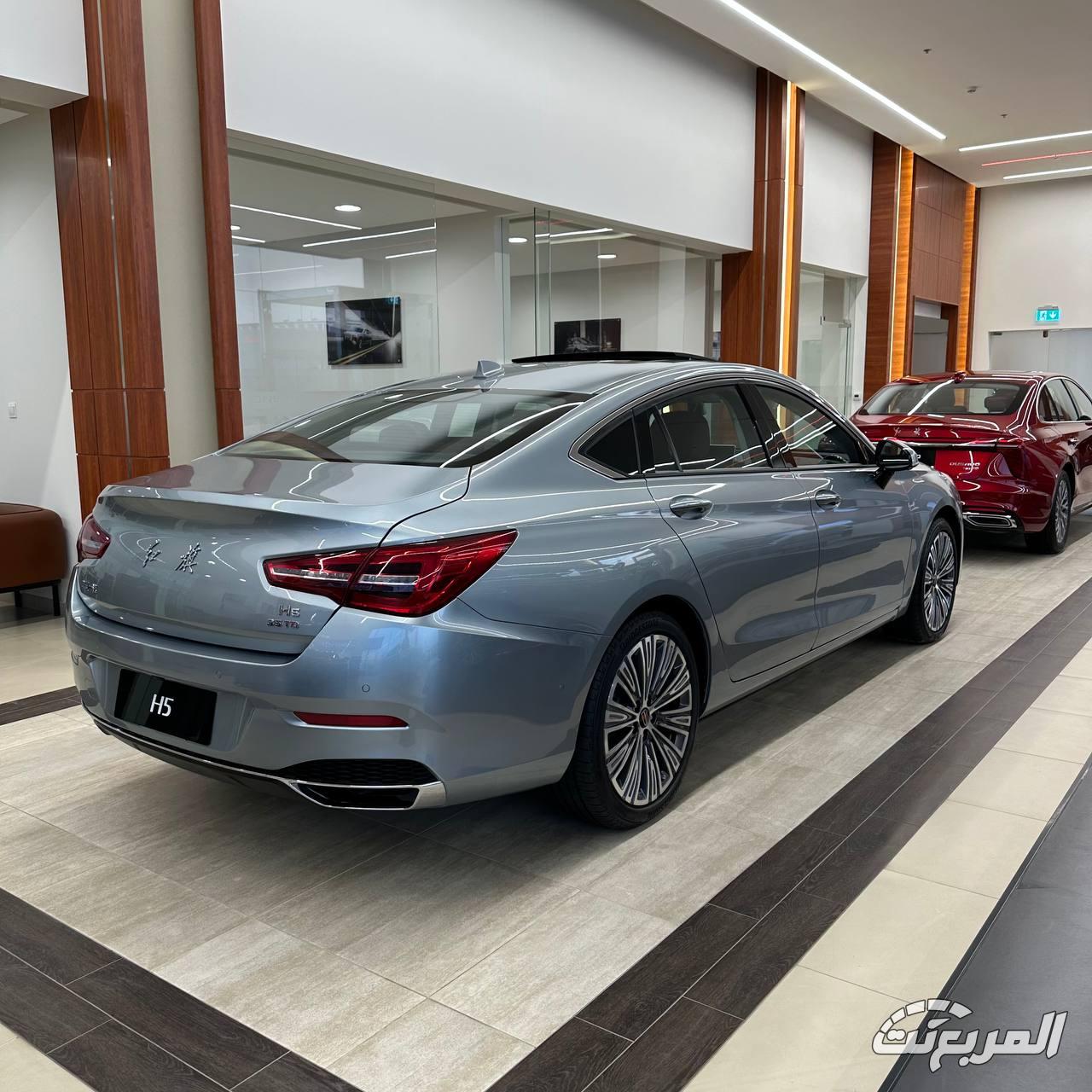 اسعار سيارات هونشي 2025 عند التوكيلات العالمية للسيارات الفاخرة صور هونشي H5 موديل 2025 بجودة عالية من الداخل والخارج والألوان المتوفرة
