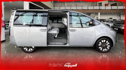 سعر هيونداي ستاريا 2025 مع الفئات وابرز المواصفات والتجهيزات التقنية سعر هيونداي ستاريا 2025 مع الفئات وابرز المواصفات والتجهيزات التقنية