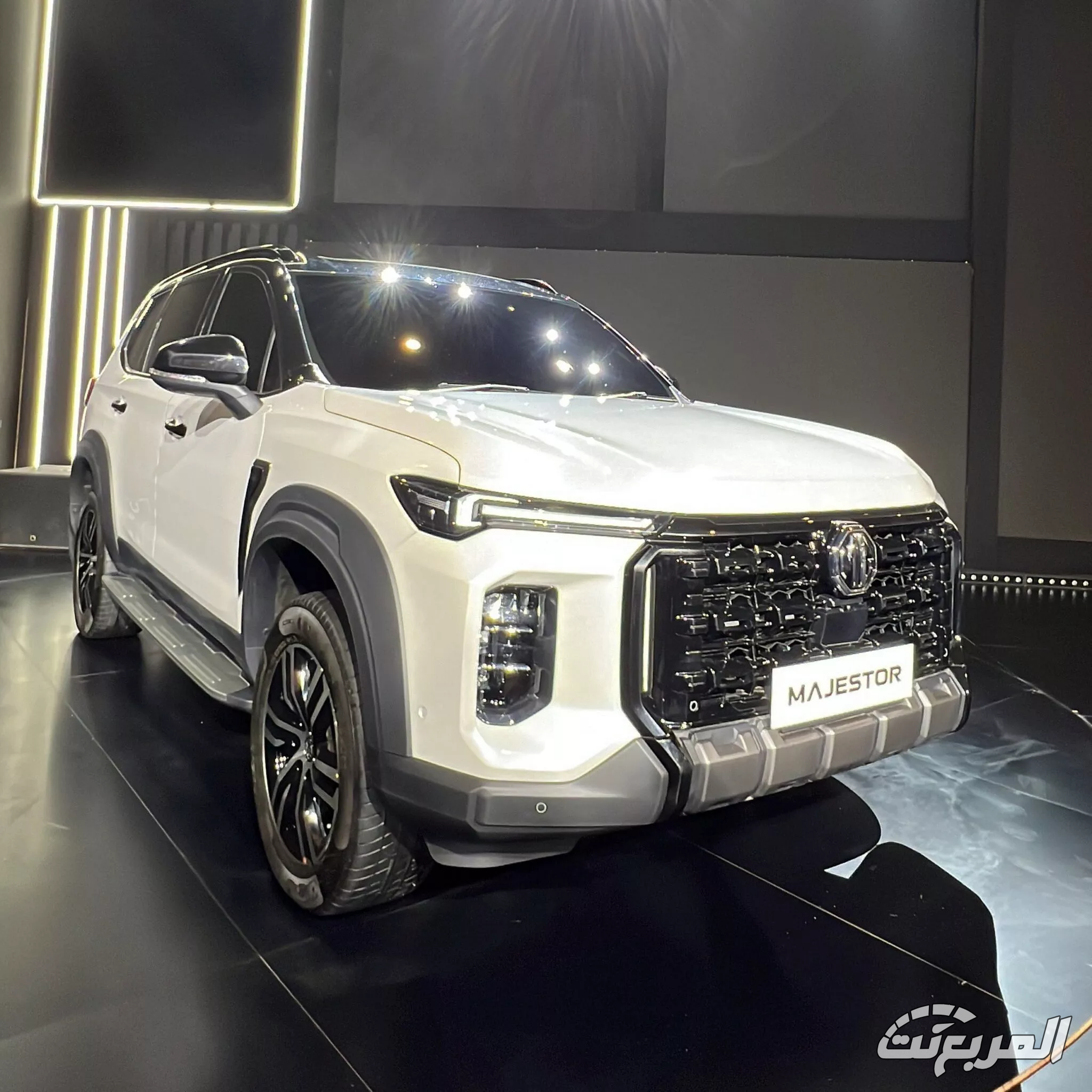 ام جي ماجيستور SUV موديل 2025 الجديدة كلياً تنطلق رسمياً وهذه أهم المواصفات والمزايا ام جي ماجيستور SUV موديل 2025 الجديدة كلياً تنطلق رسمياً وهذه أهم المواصفات والمزايا 1