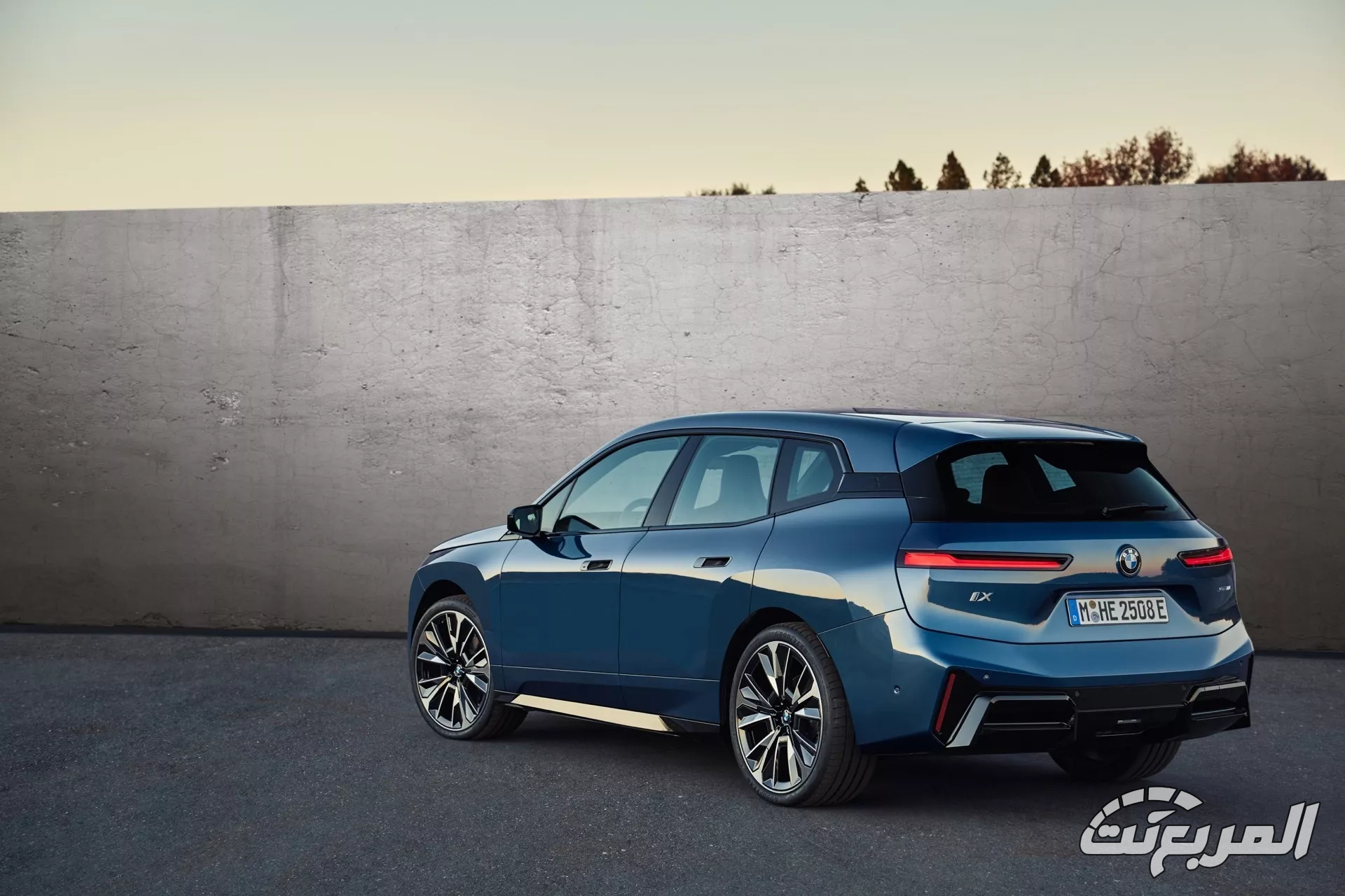 بي ام دبليو iX موديل 2026 فيس ليفت ينطلق بمحركات كهربائية أقوى وتصميم محدث بي ام دبليو iX موديل 2026 فيس ليفت ينطلق بمحركات كهربائية أقوى وتصميم محدث 1
