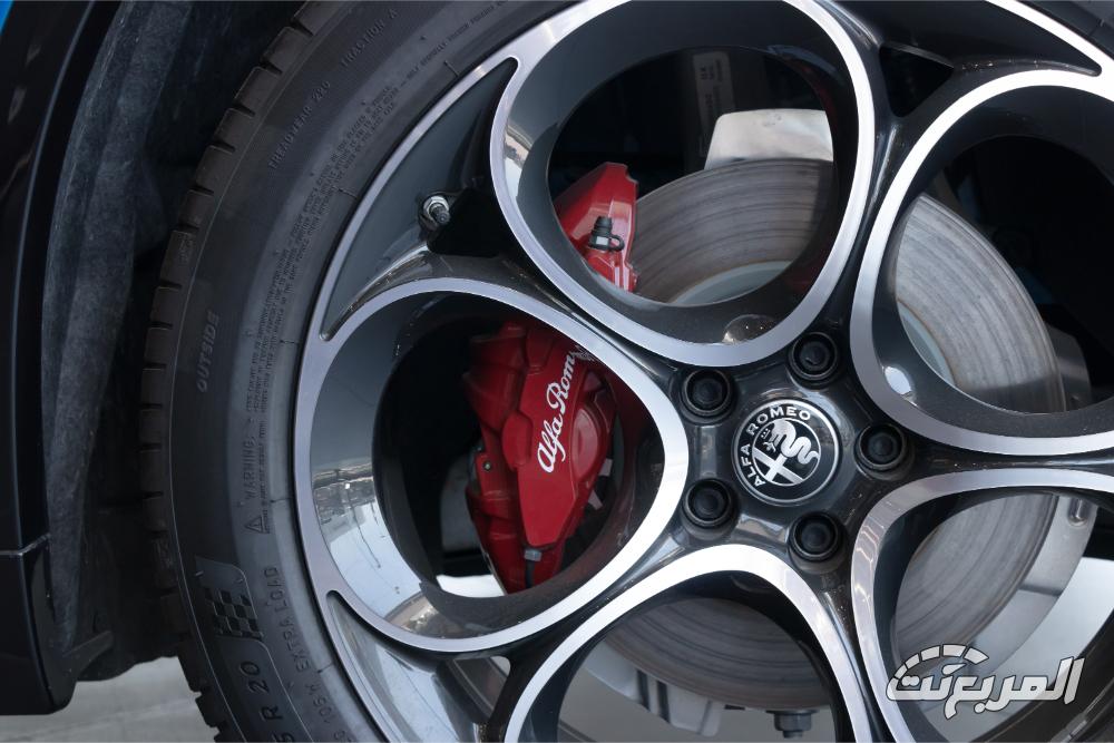 الفاروميو-ستلفيو-فيلوتشي-المربع-نت-7