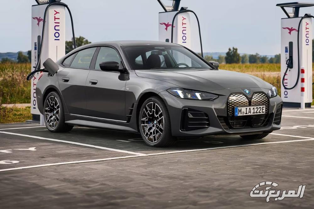 بي-ام-دبليو-i4-المربع-نت-1