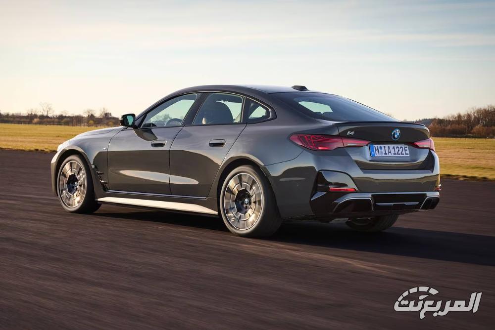 بي-ام-دبليو-i4-المربع-نت-25