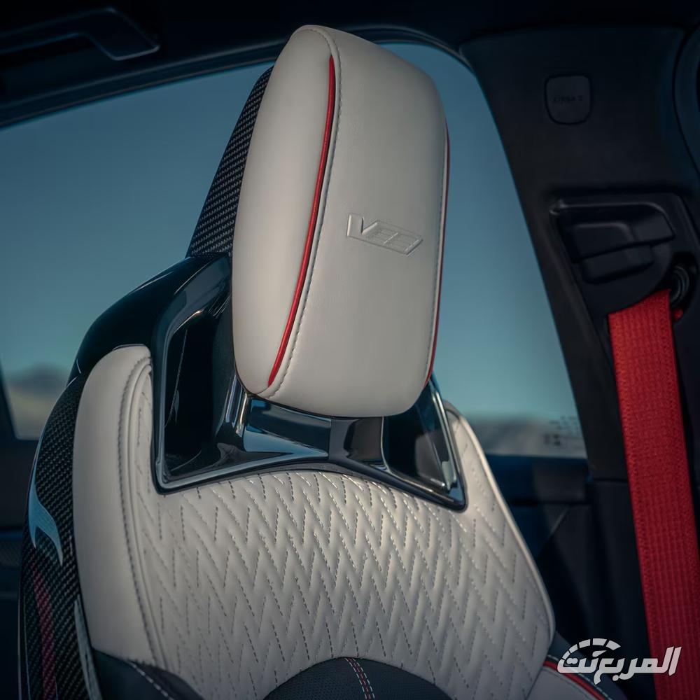 كاديلاك-ct5-v-المربع-نت-7