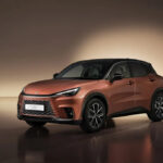 لكزس-lbx-المربع-نت-13