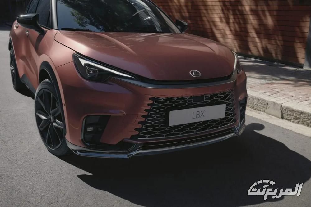 لكزس-lbx-المربع-نت-31