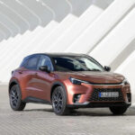 لكزس-lbx-المربع-نت-36