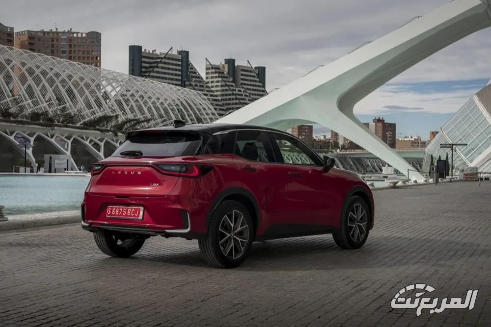 لكزس-lbx-المربع-نت-4