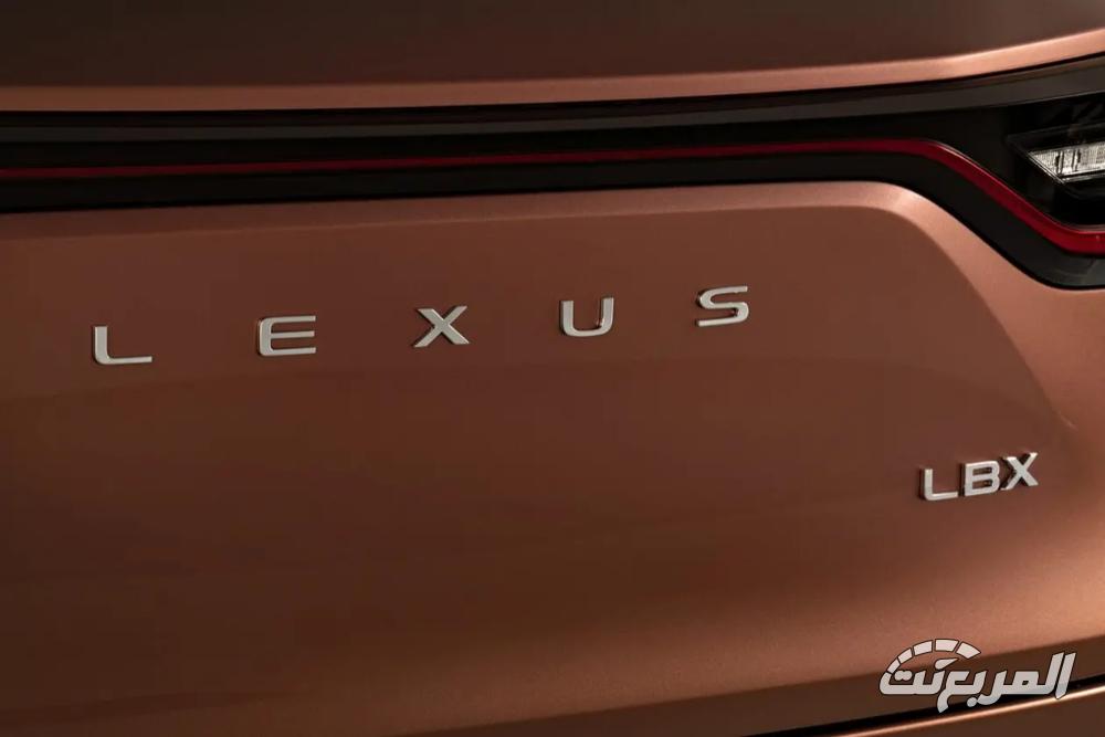 لكزس-lbx-المربع-نت-43