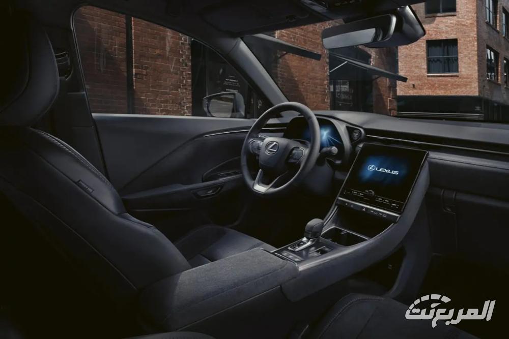 لكزس-lbx-المربع-نت-51