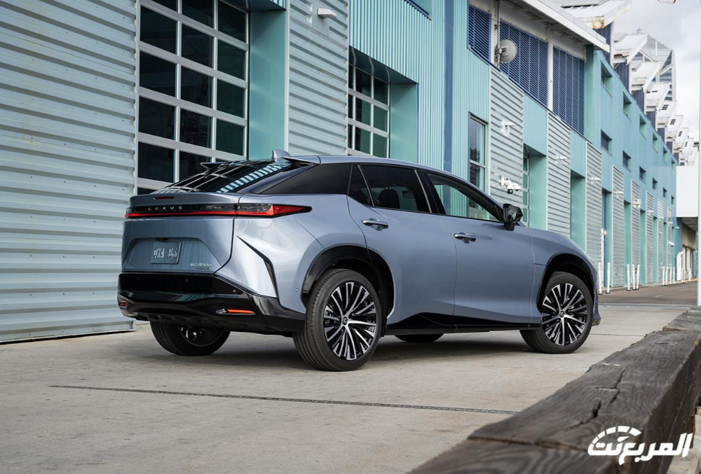 لكزس-rz-2024-فئة-premium-13-2