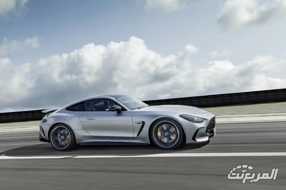 مرسيدس-gt-كوبيه-المربع-نت-42