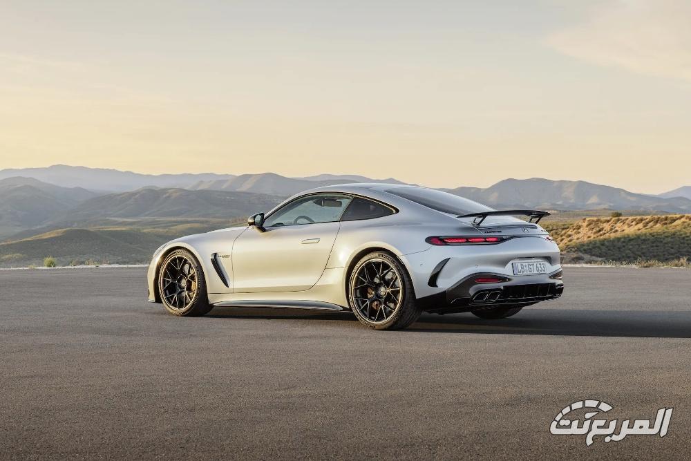 مرسيدس-gt-كوبيه-المربع-نت-53