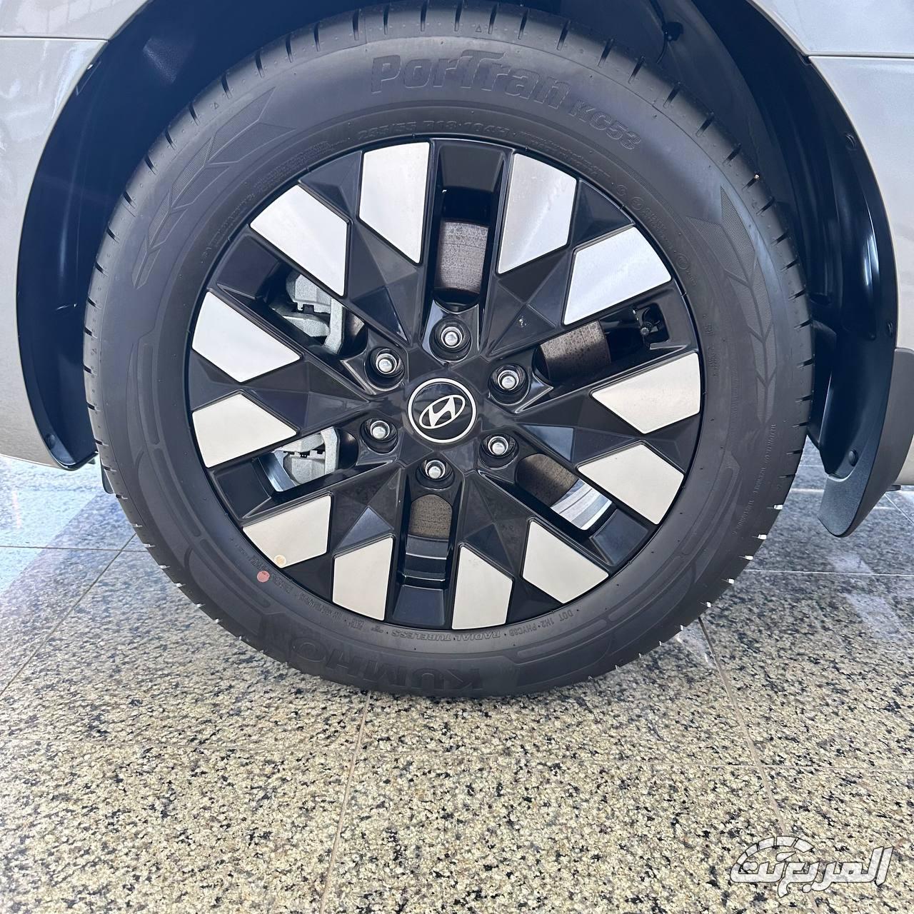 هيونداي-ستاريا-2025-المربع-نت-21