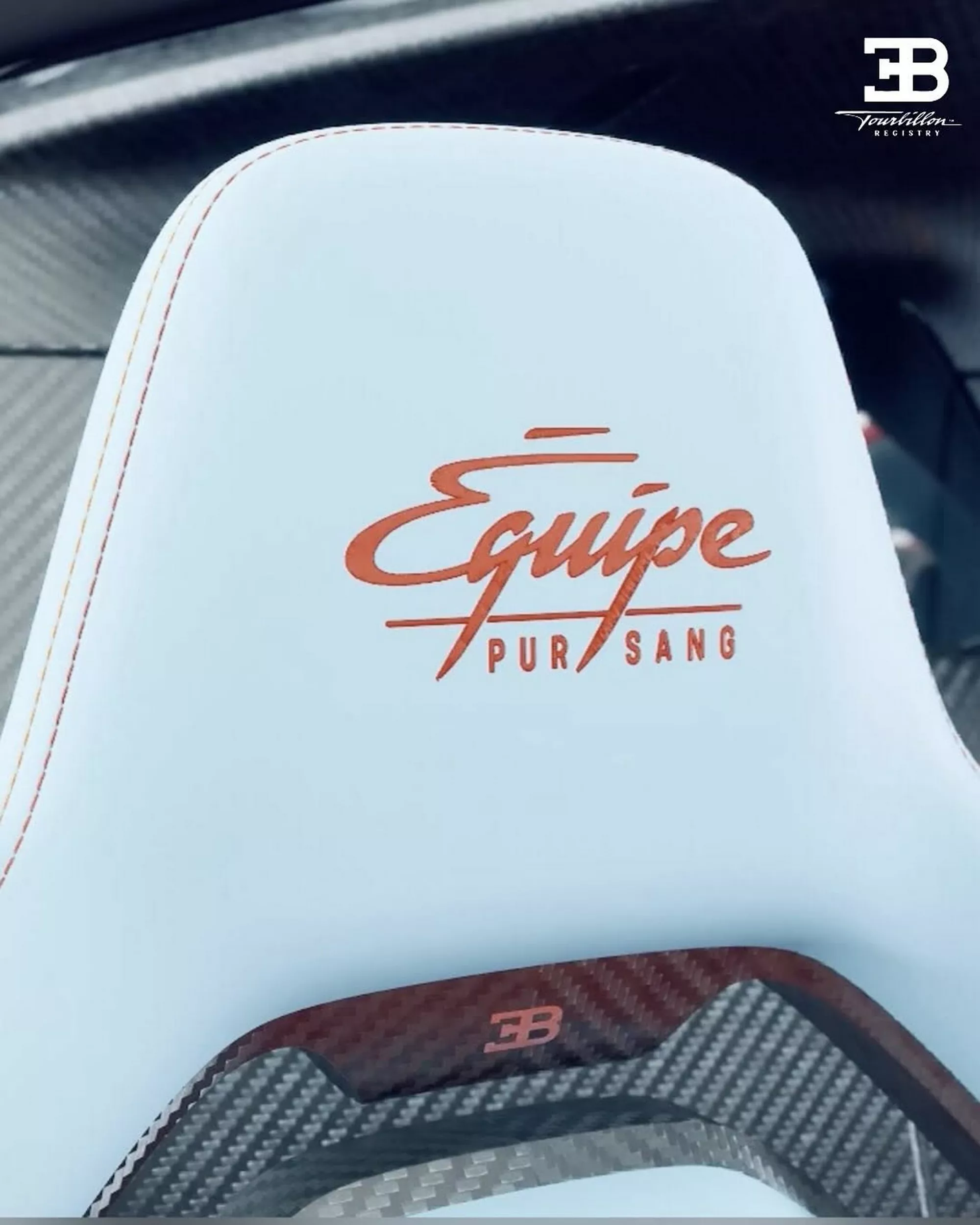 بوجاتي تقدم حزمة تحديثات جمالية خاصة لتوربيون بـ 8 أنابيب عادم وسعر 900,000 ريال! بوجاتي تقدم حزمة تحديثات جمالية خاصة لتوربيون بـ 8 أنابيب عادم وسعر 900,000 ريال! 10