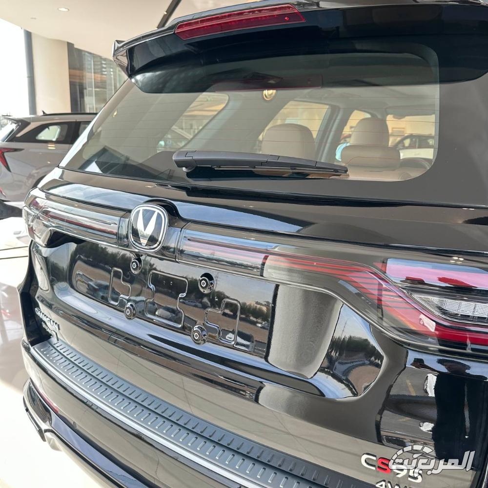 صور شانجان CS95 2025 بجودة عالية من الداخل والخارج مع ألوانها صور شانجان CS95 2025 بجودة عالية من الداخل والخارج مع ألوانها 6