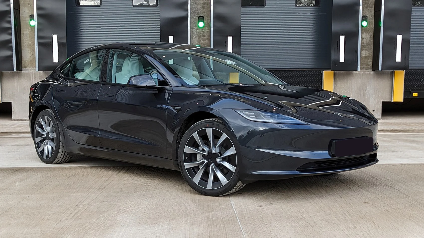 إيطاليا تتهم شركات السيارات الكهربائية بالاحتيال على المستهلكين في أرقام المدى وعمر البطارية إيطاليا تتهم شركات السيارات الكهربائية بالاحتيال على المستهلكين في أرقام المدى وعمر البطارية 2