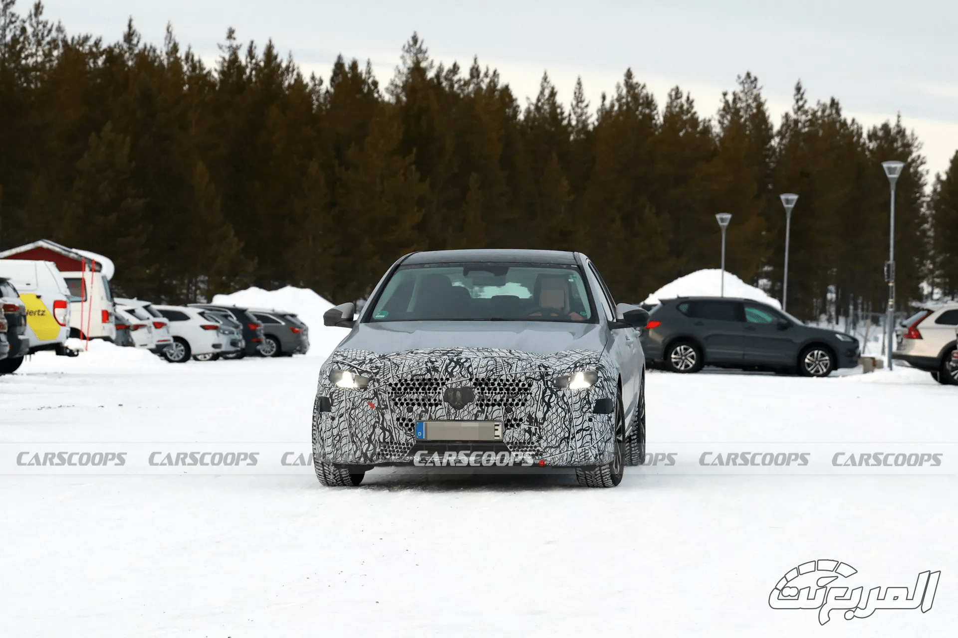 مرسيدس سي كلاس 2026 فيس ليفت تظهر أثناء اختبارها بتحديثات جمالية مرسيدس سي كلاس 2026 فيس ليفت تظهر أثناء اختبارها بتحديثات جمالية 1