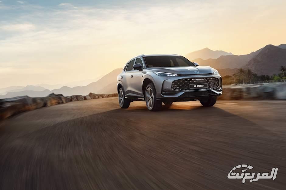 ام-جي-hs-2025-المربع-نت-1