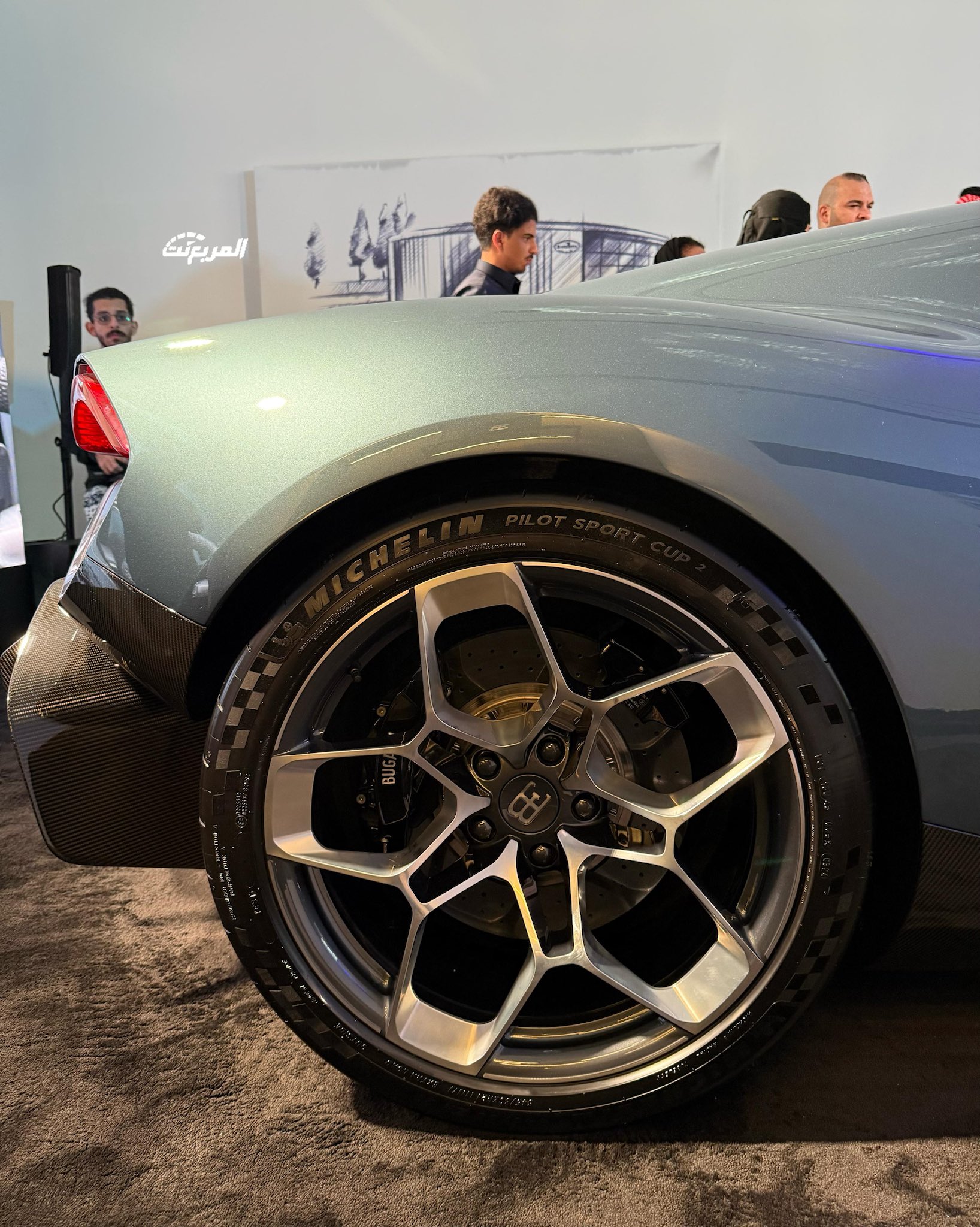 بوجاتي-توربيون-المربع-نت-7-2