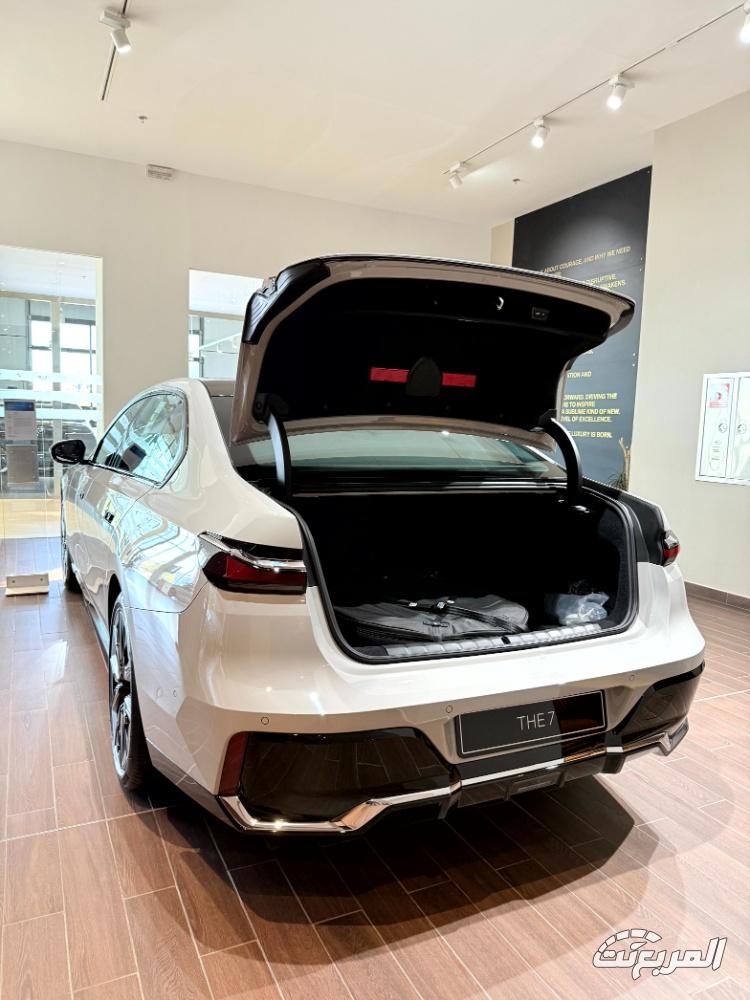 بي-ام-دبليو-الفئة-السابعة-المربع-نت-5-5