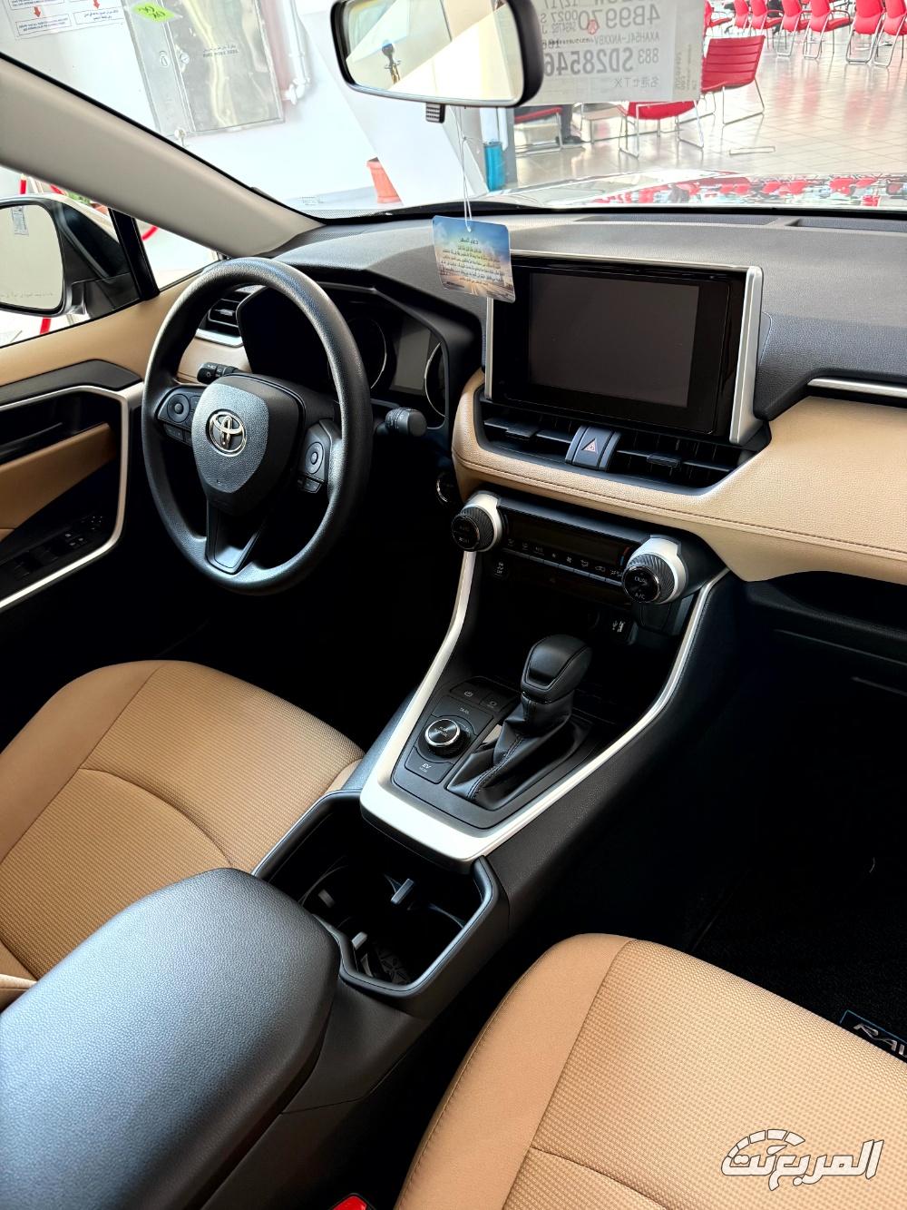 تويوتا-راف-4-المربع-نت-1-3