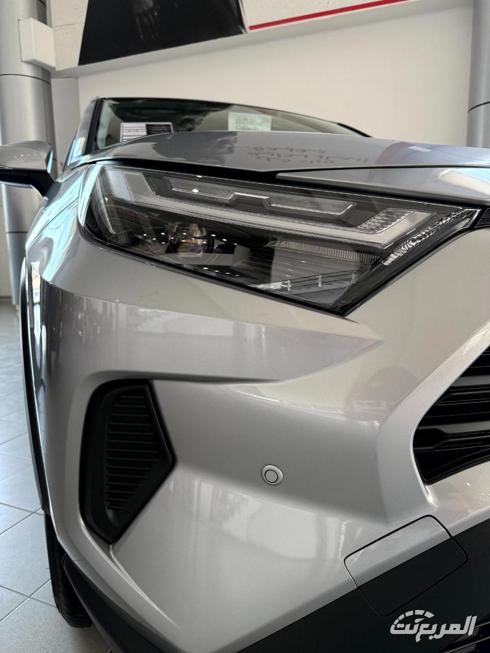 تويوتا-راف-4-المربع-نت-1-4