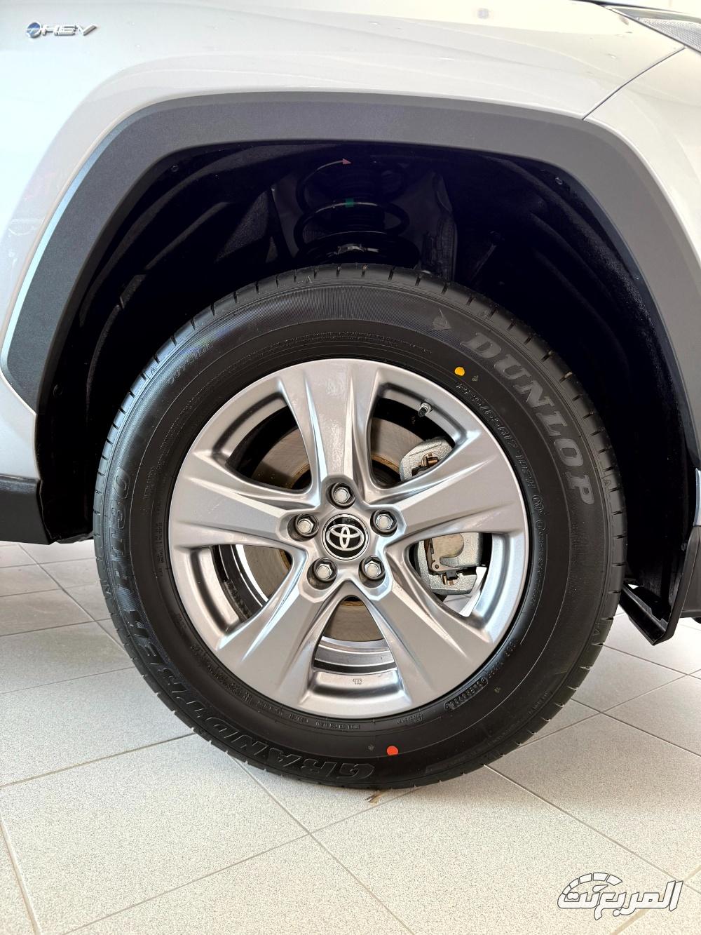 تويوتا-راف-4-المربع-نت-2-4