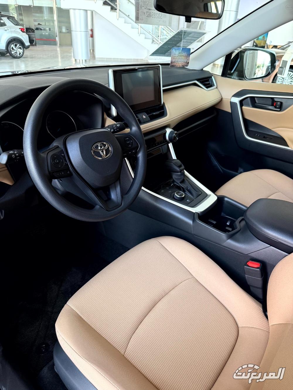 تويوتا-راف-4-المربع-نت-3-2