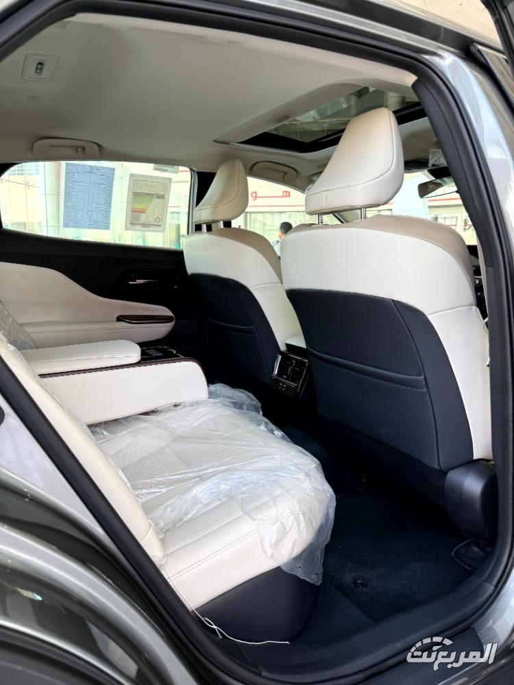 تويوتا-كراون-المربع-نت-12-3