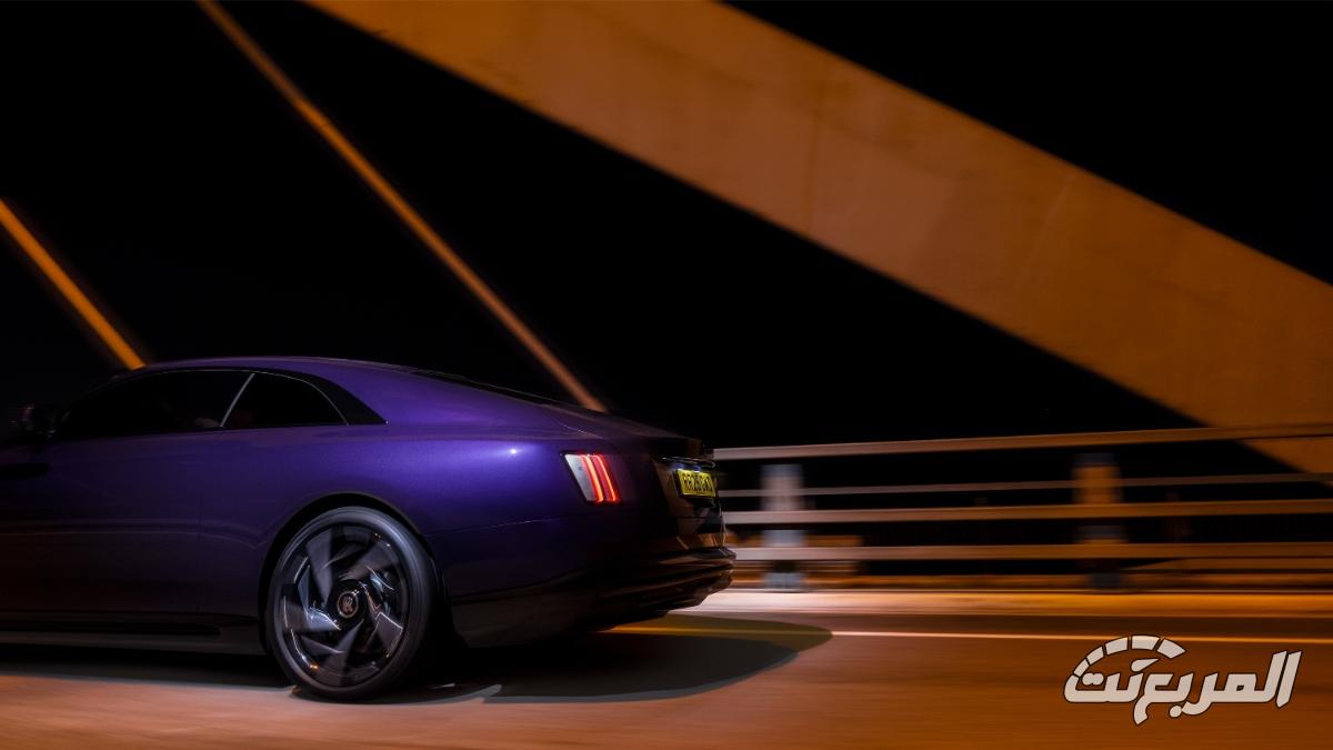 رولز-رويس-بلاك-بادج-سبيكتر-المربع-نت-7