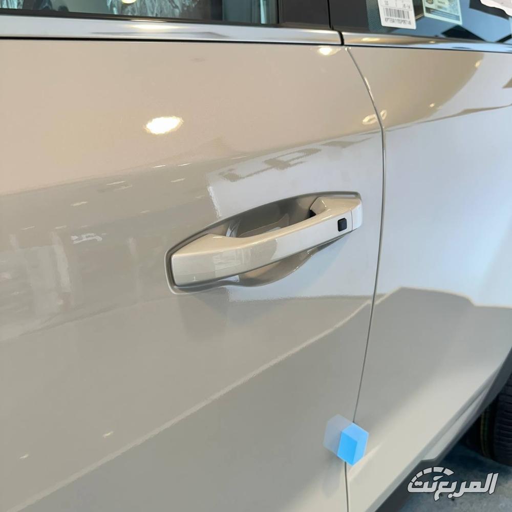 سانج-يونج-توريس-المربع-نت-23