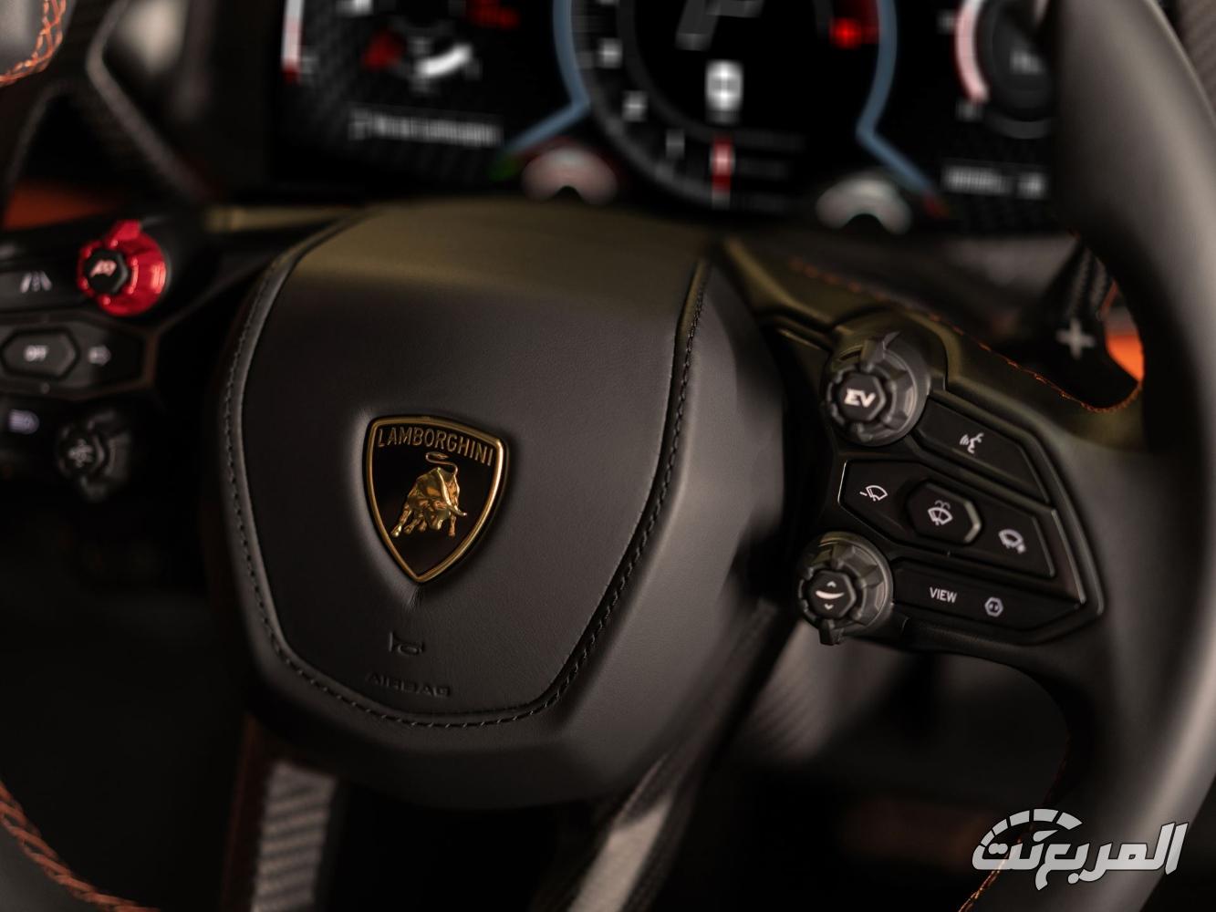 لامبورجيني-ريفويلتو-المربع-نت-33