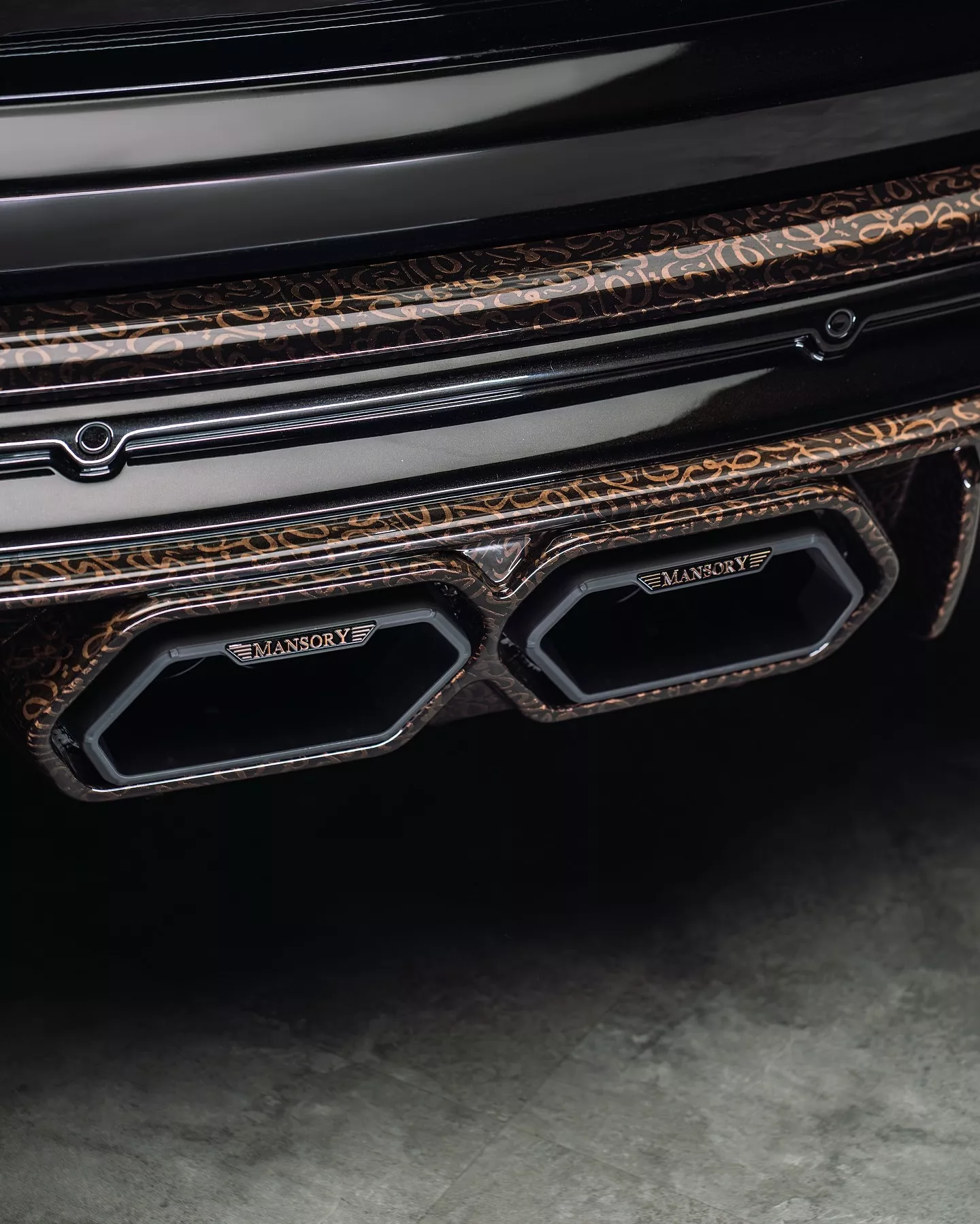 رولزرويس كولينان 2025 تحصل على إصدار بديع من منصوري بزخرفات عربية للشرق الأوسط رولزرويس كولينان 2025 تحصل على إصدار بديع من منصوري بزخرفات عربية للشرق الأوسط 19