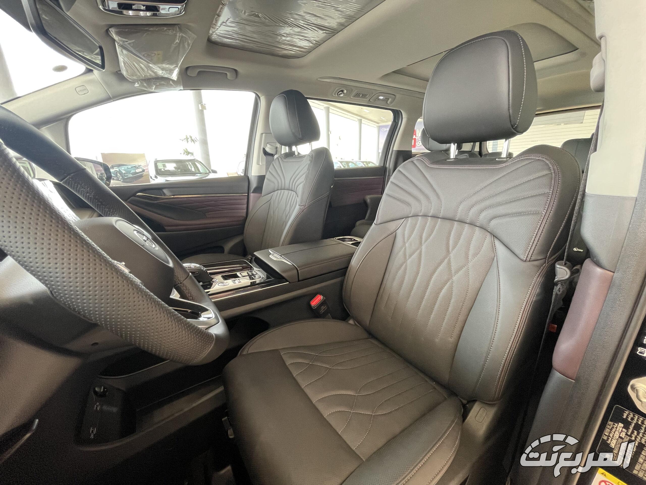 صور جي ايه سي ام 8 موديل 2025 بجودة عالية من الداخل والخارج والألوان المتوفرة كم سعر جي ايه سي M8 موديل 2025 في السعودية؟ مع عرض الفئات والتجهيزات (بالصور)