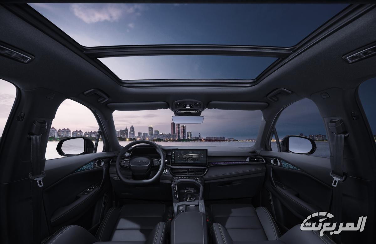 مواصفات سيارة لينك اند كو 06 موديل 2025 مع الأسعار في السعودية (صور وفيديو) كم سعر لينك اند كو 06 موديل 2025 في السعودية؟ مع عرض الفئات والتجهيزات (بالصور)