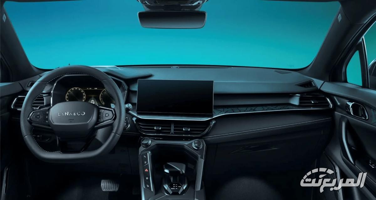 مواصفات سيارة لينك اند كو 06 موديل 2025 مع الأسعار في السعودية (صور وفيديو) كم سعر لينك اند كو 06 موديل 2025 في السعودية؟ مع عرض الفئات والتجهيزات (بالصور)