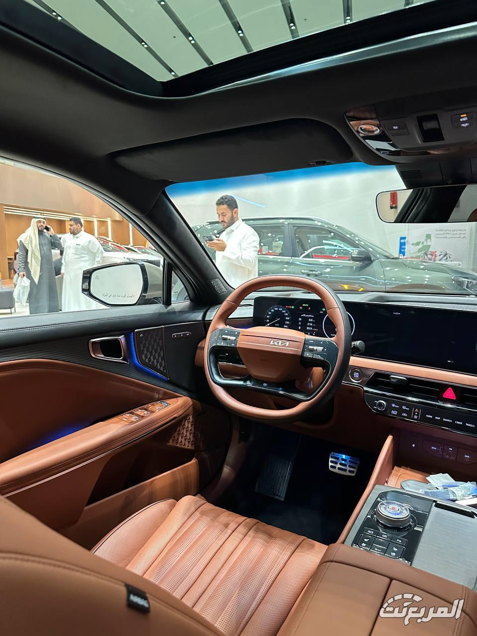 كيا K8 2025 من الداخل أفضل مميزات الراحة في الشكل الجديد كيا K8 2025 من الداخل أفضل مميزات الراحة في الشكل الجديد 8