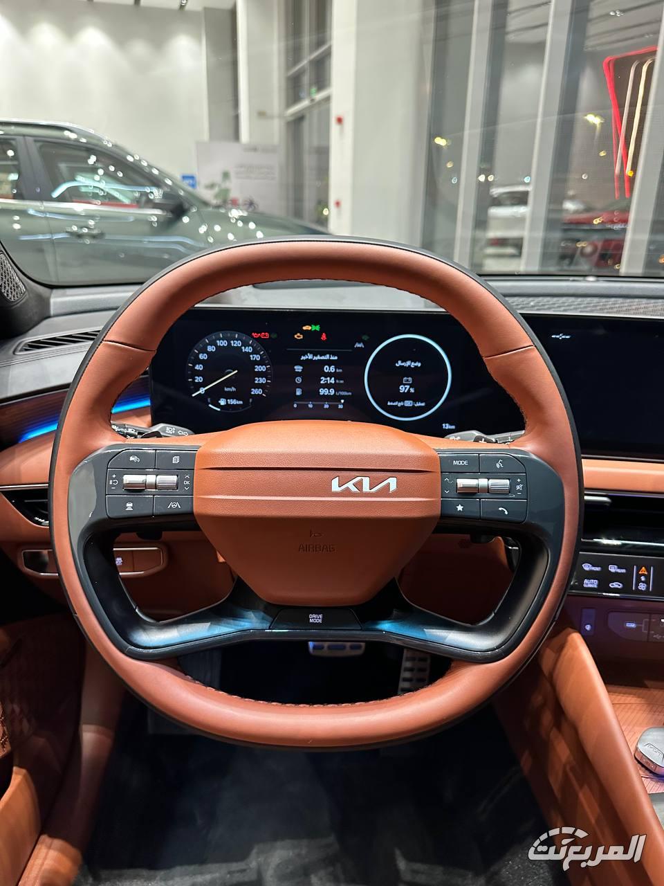 كيا K8 2025 من الداخل أفضل مميزات الراحة في الشكل الجديد كيا K8 2025 من الداخل أفضل مميزات الراحة في الشكل الجديد 4