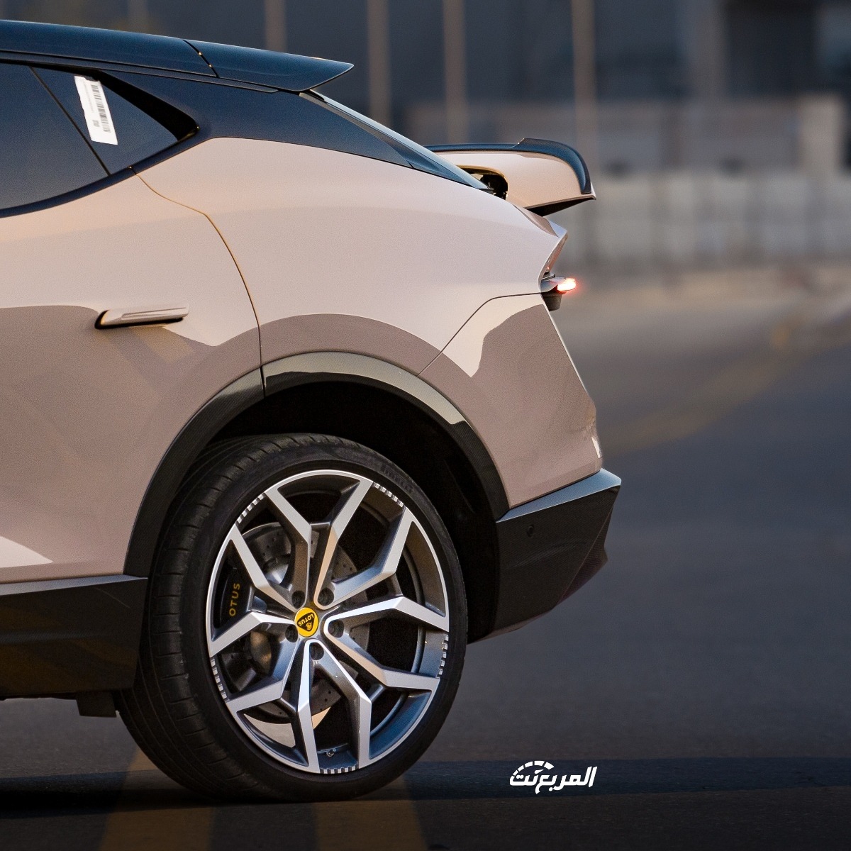 مميزات أداء لوتس اليترا 2025 سر الرشاقة والرياضية مميزات أداء لوتس اليترا 2025 سر الرشاقة والرياضية 4