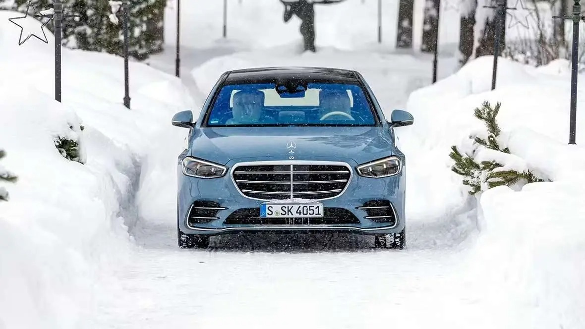 كم سعر مرسيدس اس كلاس 2025 في السعودية؟ مع عرض المواصفات مواصفات مرسيدس اس كلاس 2025 مع الأسعار في السعودية