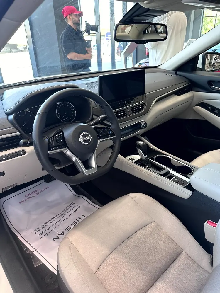 سعر نيسان ألتيما 2025 مع الفئات وابرز المواصفات والتجهيزات التقنية سعر نيسان ألتيما 2025 53