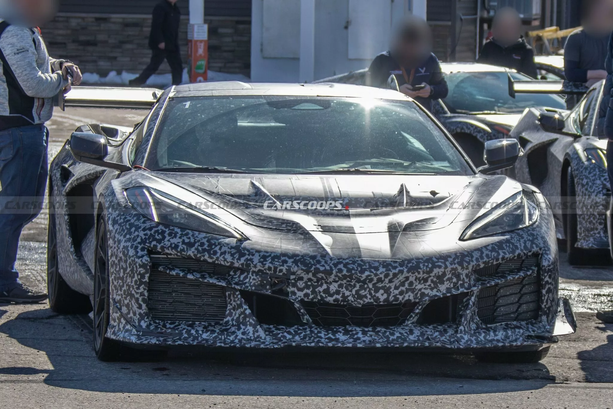 شيفروليه كورفيت 2026 فيس ليفت تظهر لأول مرة أثناء اختبارها شيفروليه كورفيت 2026 فيس ليفت تظهر لأول مرة أثناء اختبارها 15