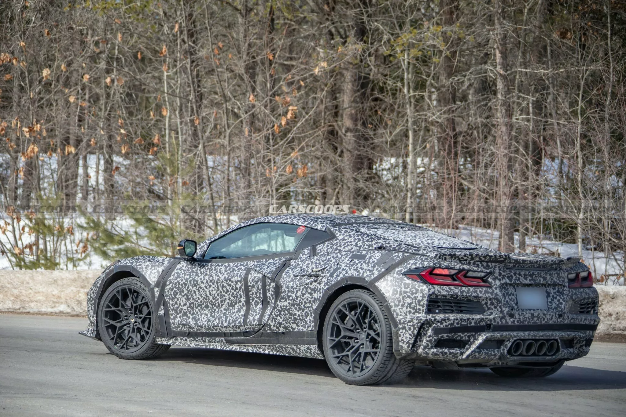 شيفروليه كورفيت 2026 فيس ليفت تظهر لأول مرة أثناء اختبارها شيفروليه كورفيت 2026 فيس ليفت تظهر لأول مرة أثناء اختبارها 27