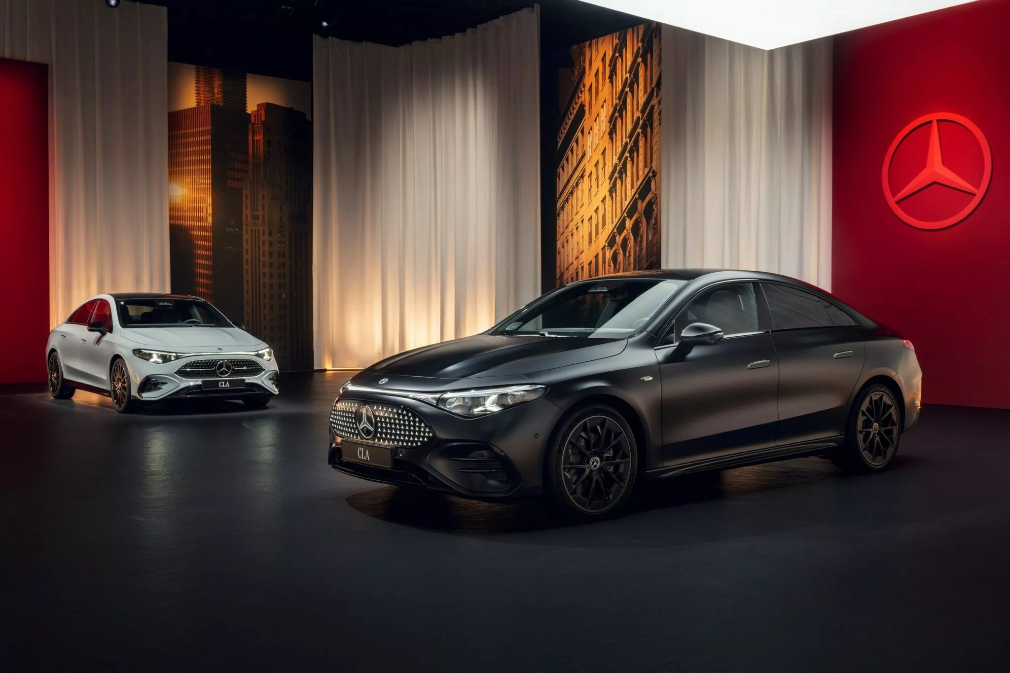 مرسيدس CLA 2026 الجيل الجديد كلياً ينطلق بتصميم انسيابي وداخلية عصرية مليئة بالشاشات مرسيدس CLA 2026 الجيل الجديد كلياً ينطلق بتصميم انسيابي وداخلية عصرية مليئة بالشاشات 20