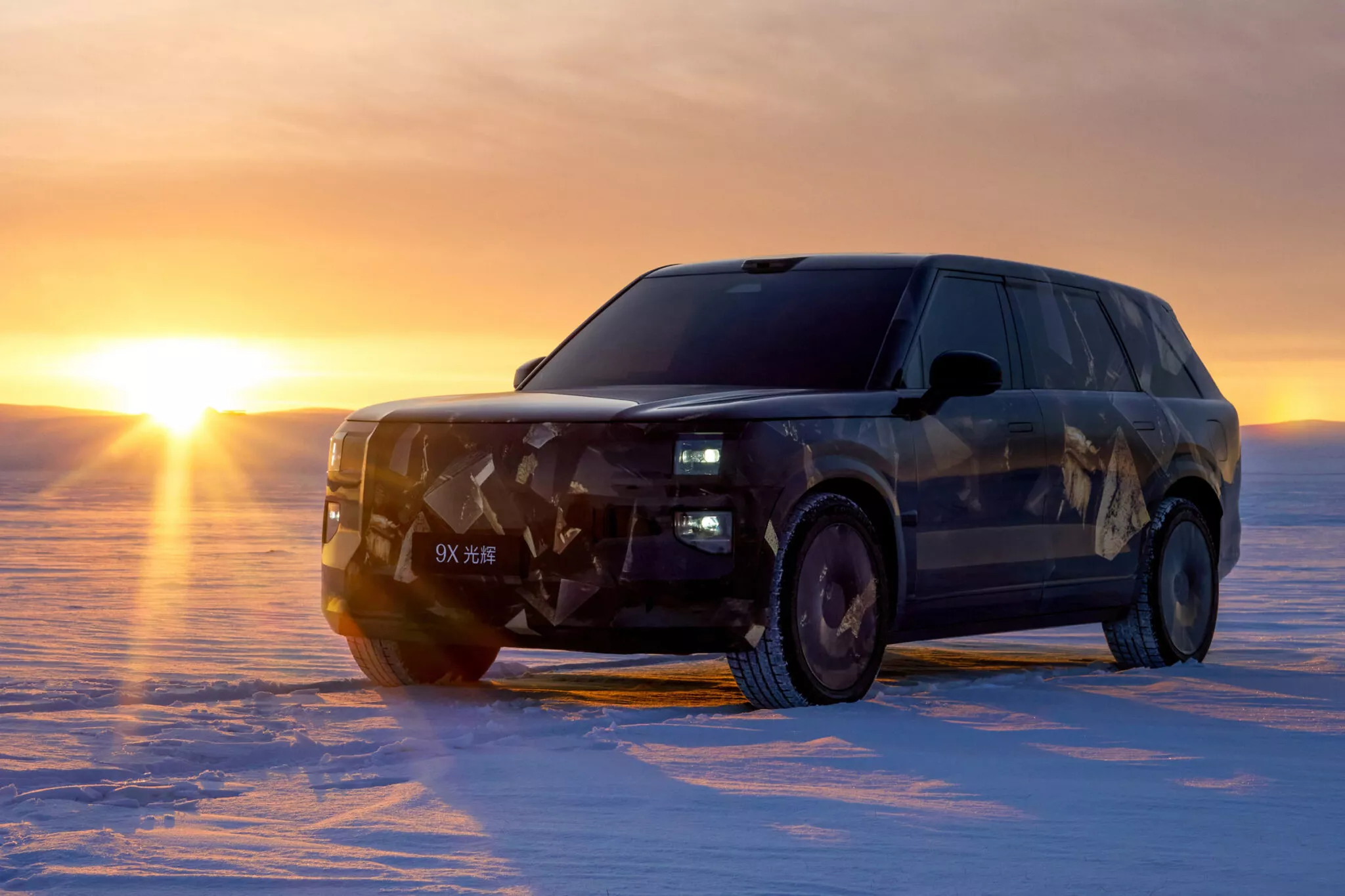 زيكر 9X Grand موديل 2026 هي SUV هايبرد فاخرة موجهة لمنافسة رنج روفر زيكر 9X Grand موديل 2026 هي SUV هايبرد فاخرة موجهة لمنافسة رنج روفر 8