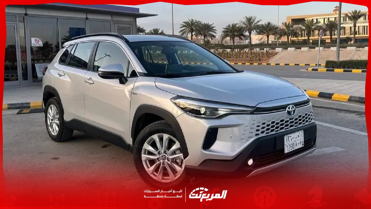 صور تويوتا كورولا كروس فيس ليفت 2025 بجودة عالية من الداخل والخارج