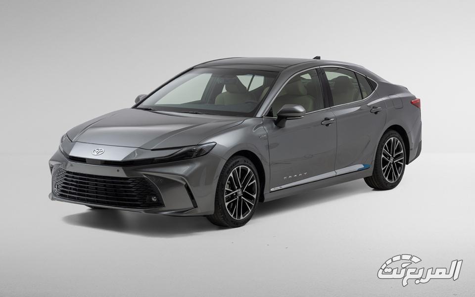 تويوتا كامري نص فل 2025 مميزات كامري LE بنزين وهايبرد تويوتا كامري نص فل 2025 مميزات كامري LE بنزين وهايبرد 6