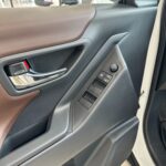 تويوتا-انوفا-المربع-نت-16