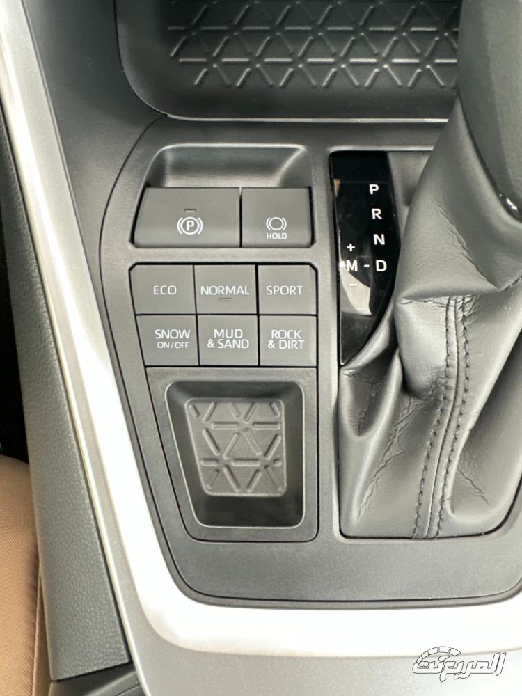 تويوتا-راف-4-12